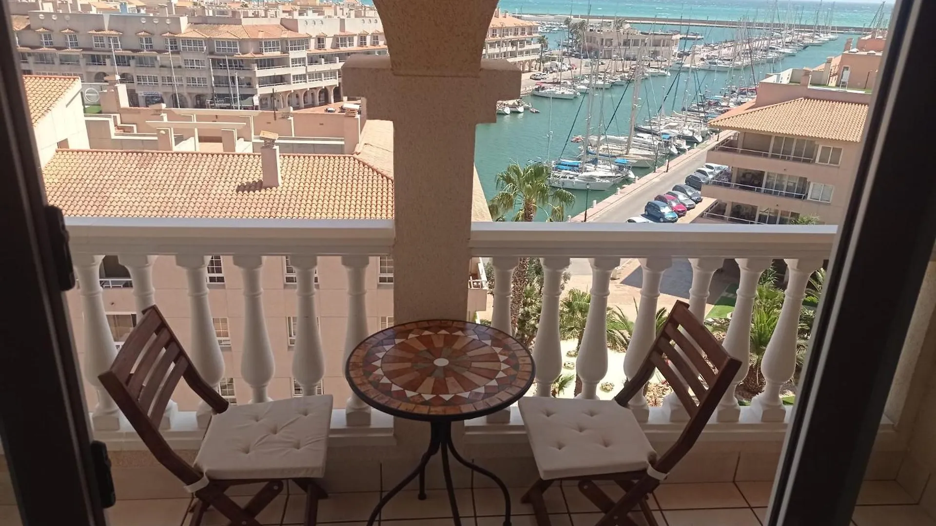 Apartamento De Calidad En Almerimar Con Excelente Vista Al Mar Y Buena Ubicacion